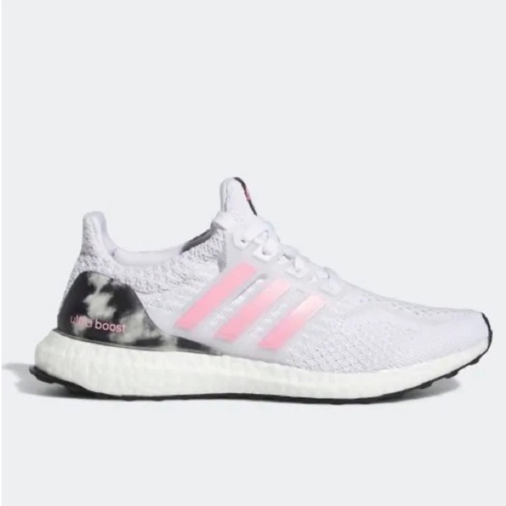 adidas UltraBOOST 5.0 DNA White / Dash Grey /Pink